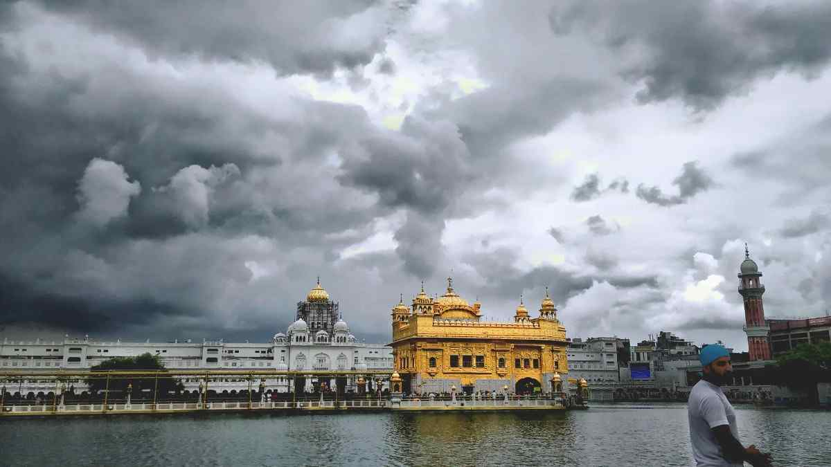 Himachal With Amritsar Tour